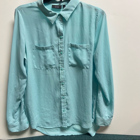 Apt. 9 Women’s Size Medium long sleeved Teal Blouse - Picture 1 of 4